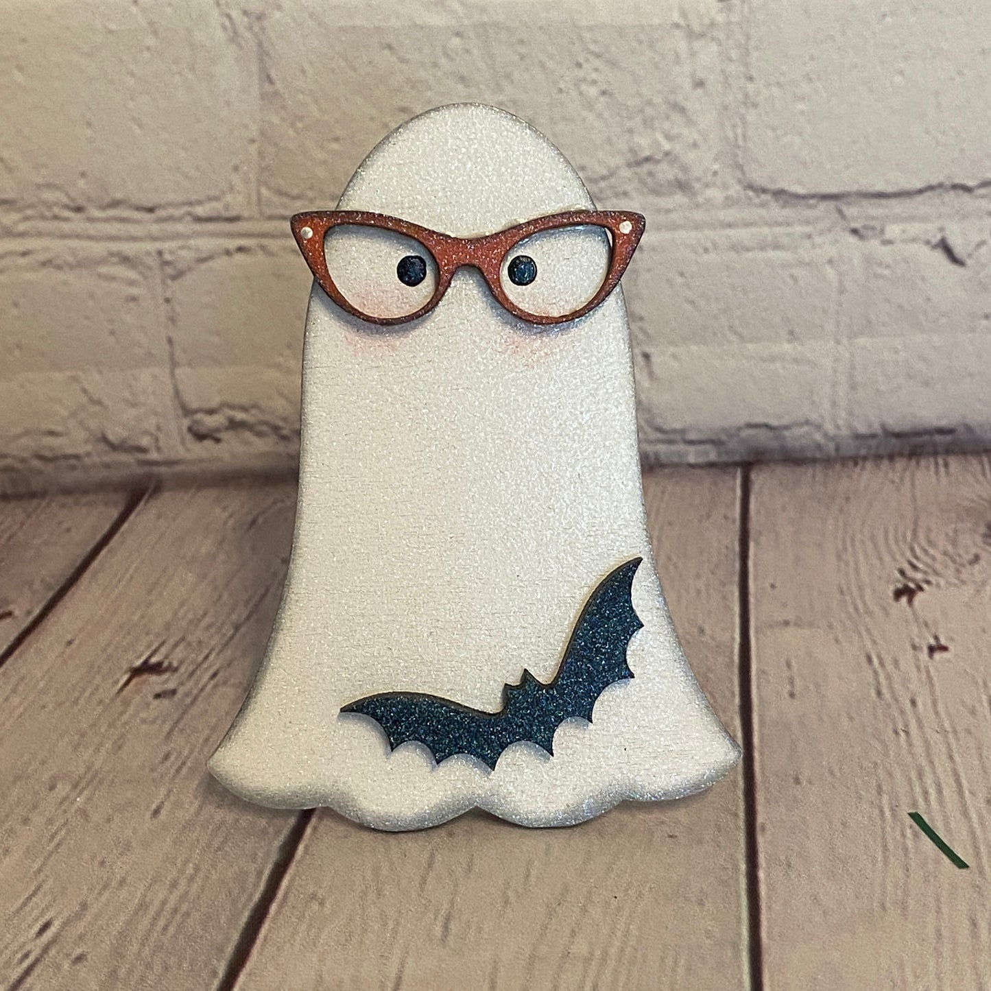 Ghost Shelf Sitter
